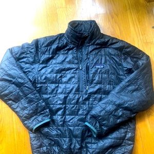 Patagonia half zip up (used)